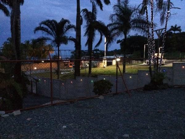 Roca Mar Playa Bonita Hotel Puerto Limon Exterior photo
